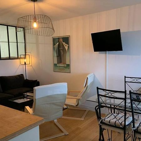 Trouville-Apt Renove-Balcon Magnifique Vue Mer Екстер'єр фото