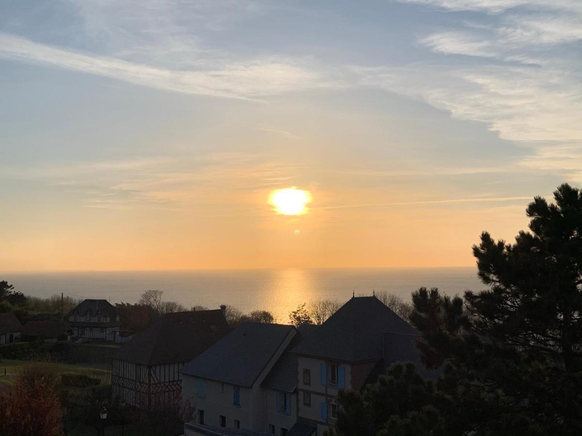 Trouville-Apt Renove-Balcon Magnifique Vue Mer Екстер'єр фото